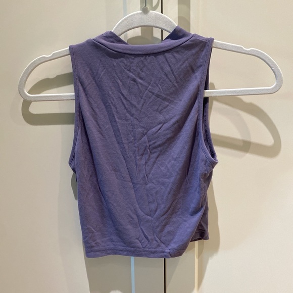 high-neck purple crop top - Picture 2 of 2